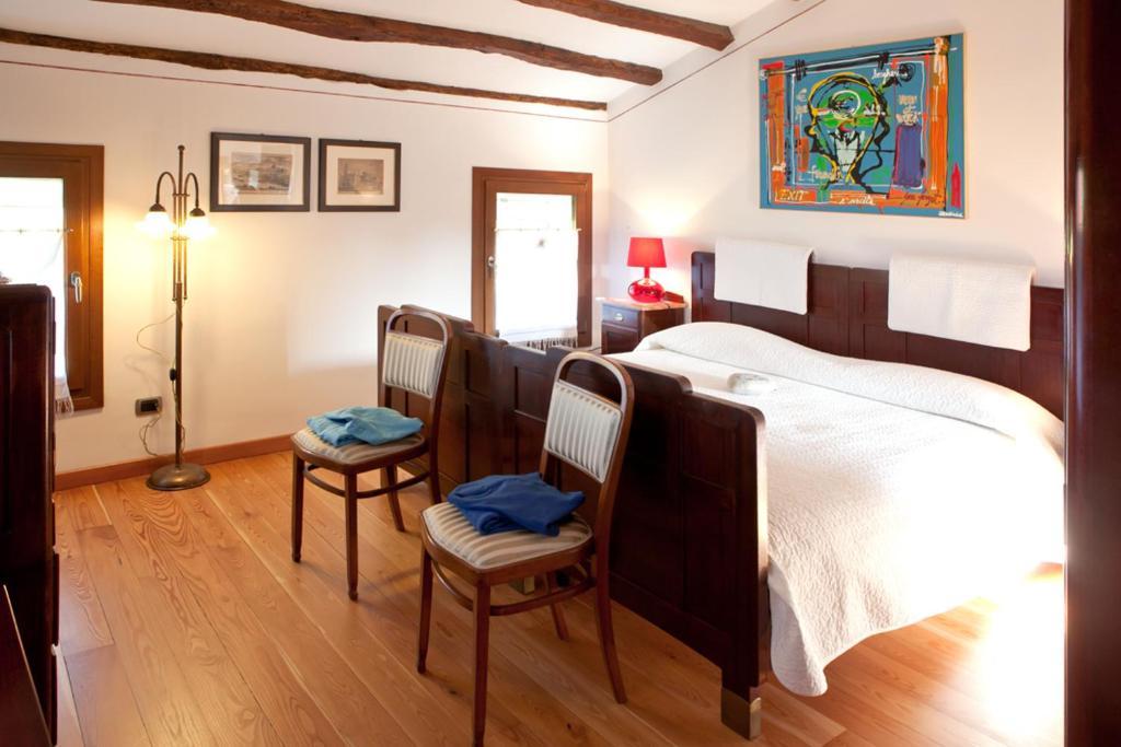 B&B Alle Corti Godega di SantʼUrbano Cameră foto